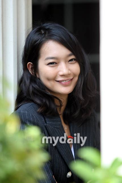 Shin Min Ah