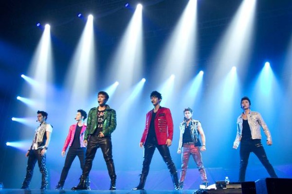 2PM HANDS UP TOUR CONCERT 2PM HANDS UP TOUR CONCERT