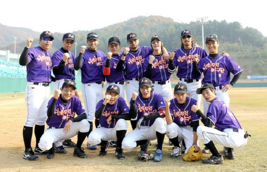 Invincible Baseball Invincible Baseball