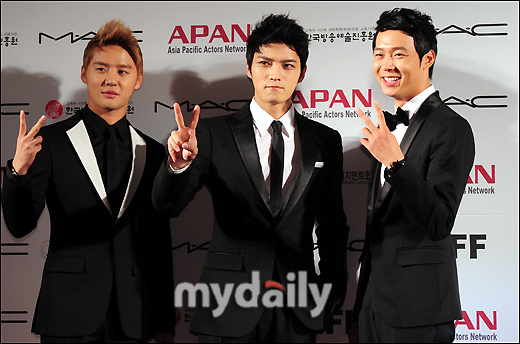 JYJ JYJ