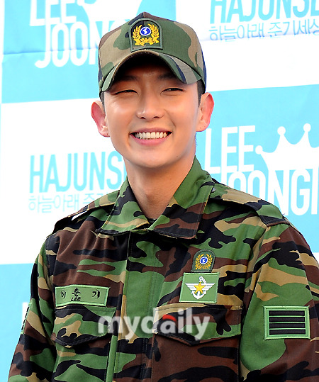 LeeJunki LeeJunki