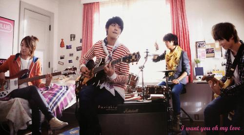 CNBLUE