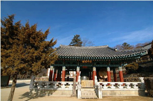 PONGUNSA TEMPLE