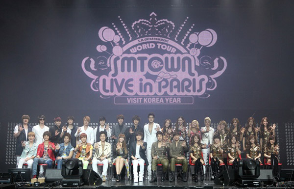 SM TOWN Live in Paris