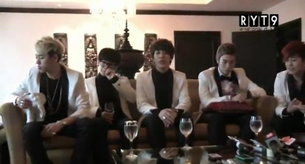 NichKhun