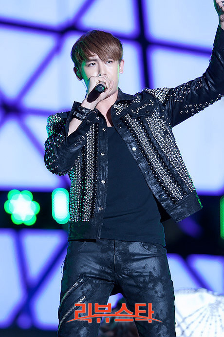 Nichkhun